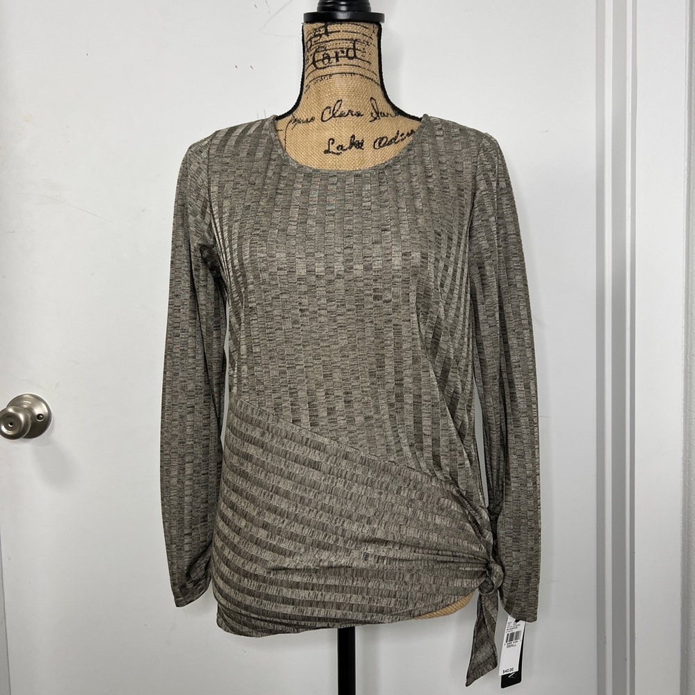 NWT- ABG blouse, size Small.